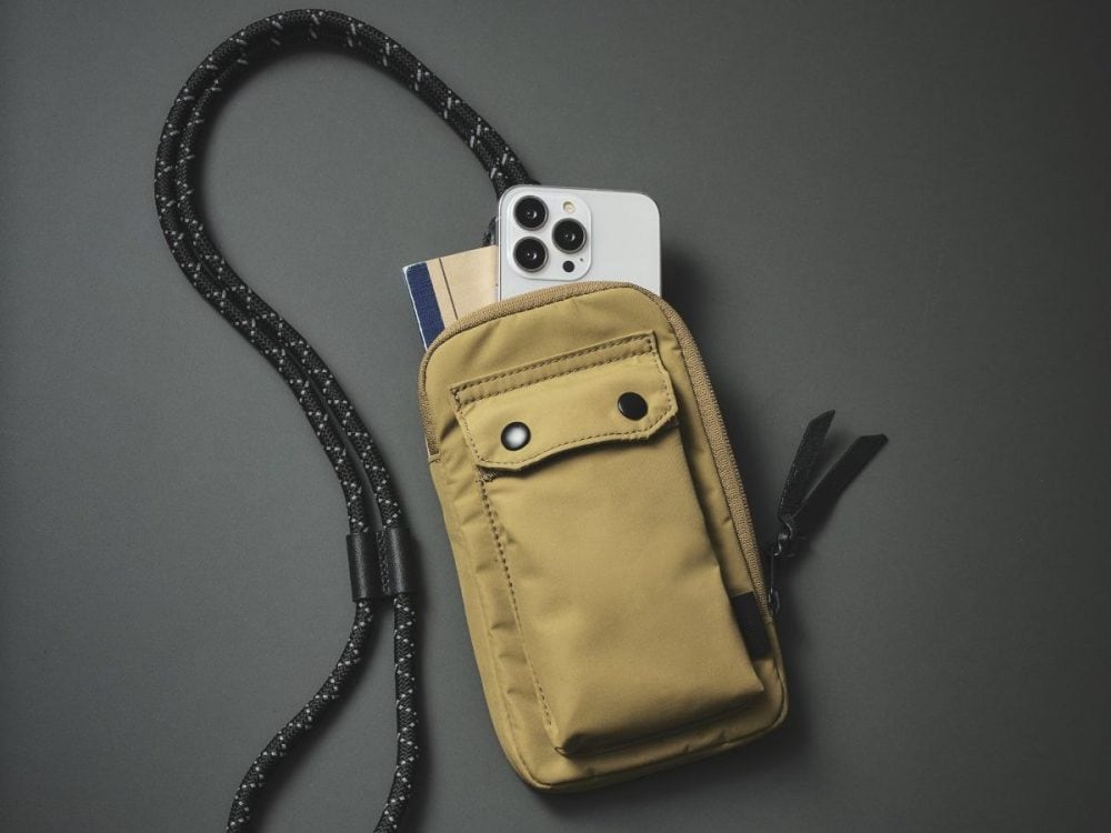 第3位　【1万円以下の手ぶらショルダー】驚異の2,970円！“ティッシュ専用ポケット”便利すぎ…お値段以上の「お散歩バッグ」傑作3選