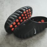 神経科学に基づいた新発想のフットウェア「Nike Mind 001 メンズ プレゲーム ミュール」