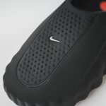 シュータンは履き心地を高める柔らかなニット素材