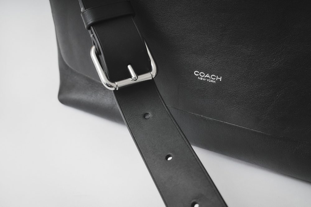 ベルトのように長さを手軽に変えられる仕様