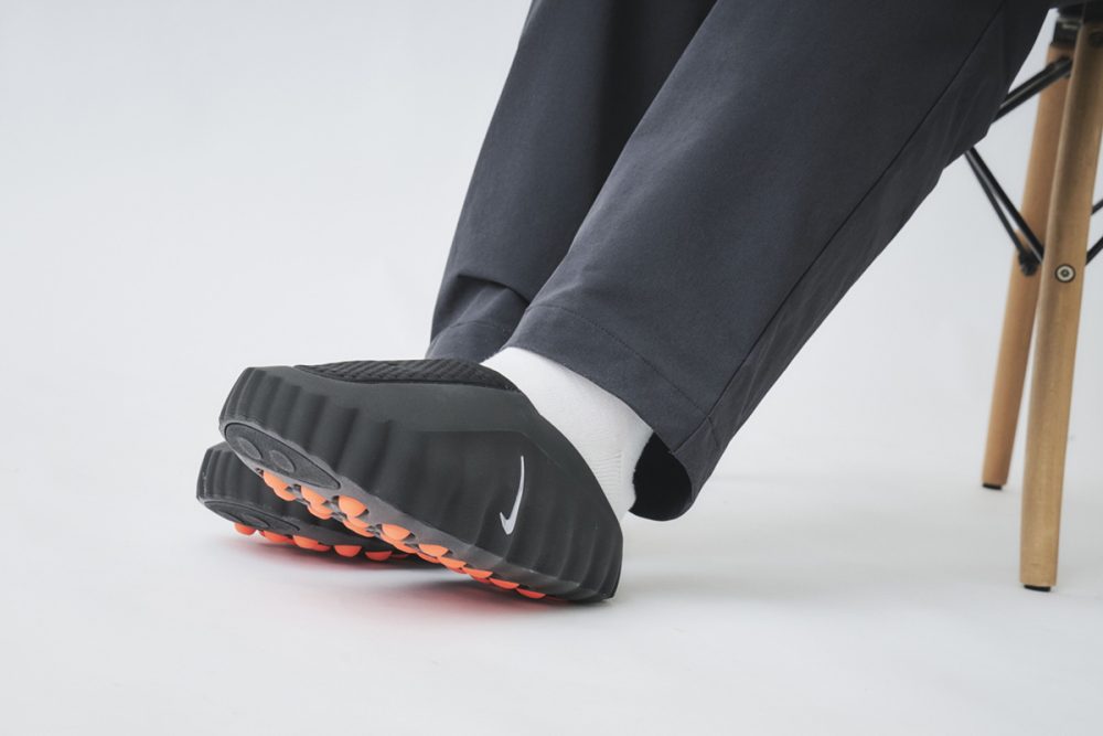 ラバーポッドが上下に動く仕組み