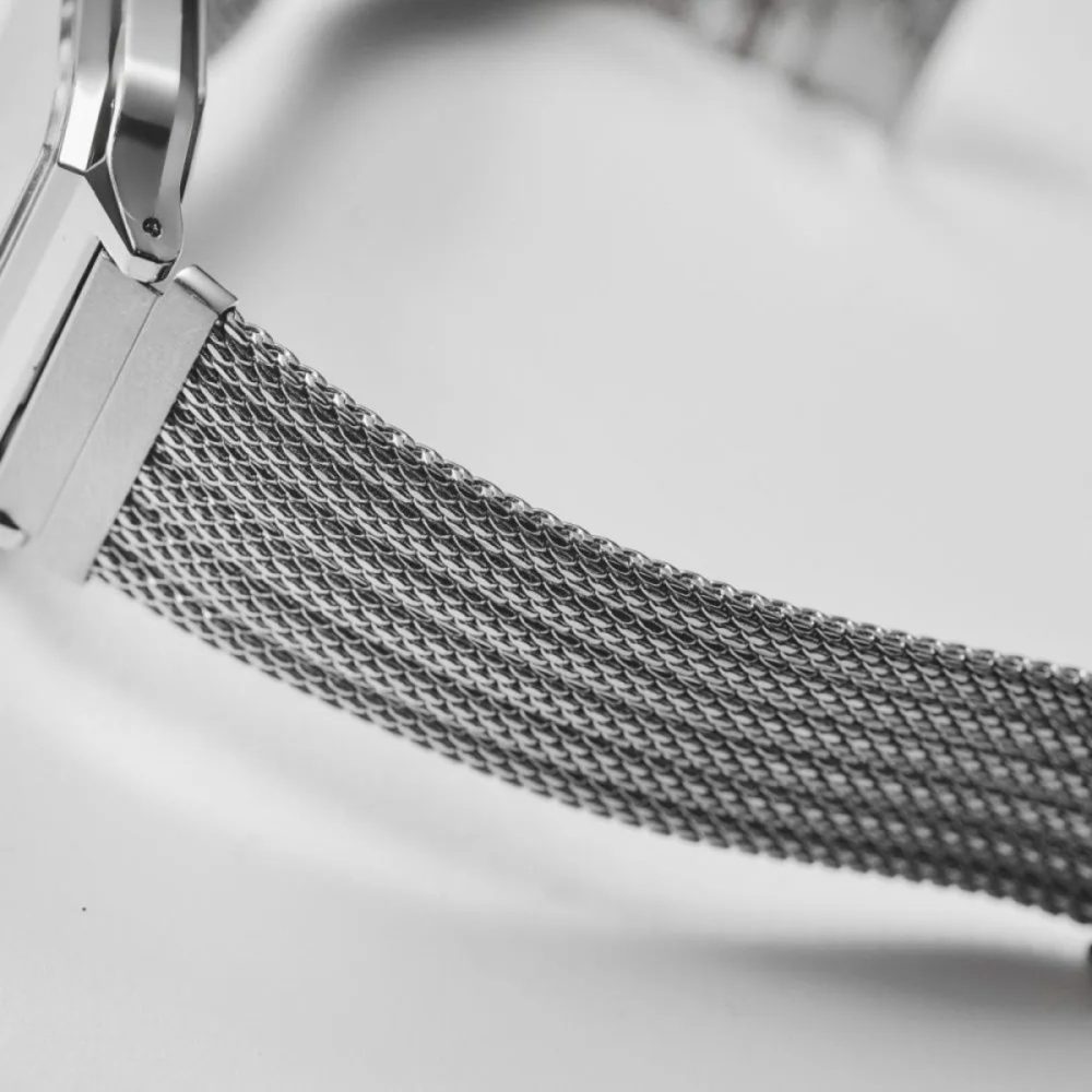 第2位 【1万円以下の一生モノを探せ】時計好きも認める傑作。「歴史」を語れるタイメックス&カシオの2大巨頭を徹底解説