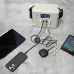 アイリスオーヤマ「小容量 ポータブル電源 IPU-A280-W」でたっぷり充電した