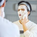 洗顔は泡で汚れを包んで落とそう