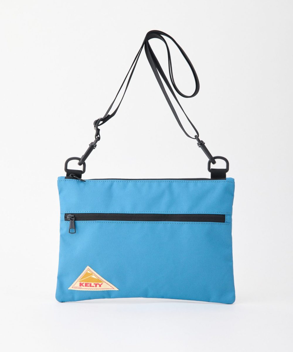 ケルティ「ES フラット ポーチ SM」￥3,850／H21×W29×D1㎝