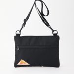 ケルティ「ES フラット ポーチ SM」¥3,850/H21×W29×D1㎝