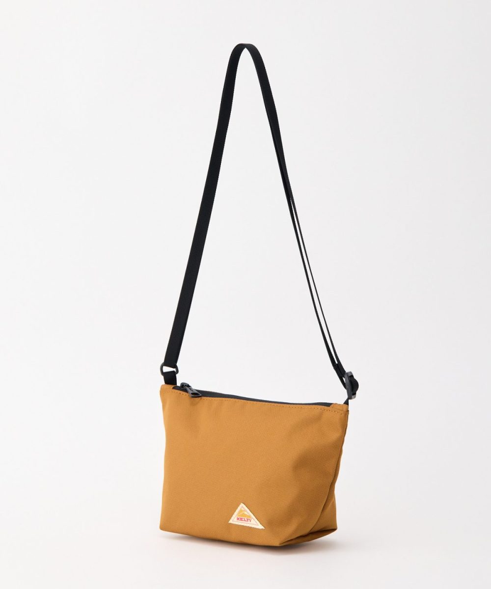 ケルティ「ES ミニ ユージュアル ポーチ」￥3,630／H13×W23×D9㎝