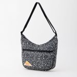 ケルティ「ES カーブ ショルダー S」¥6,600/H28×W34×D7㎝/7ℓ