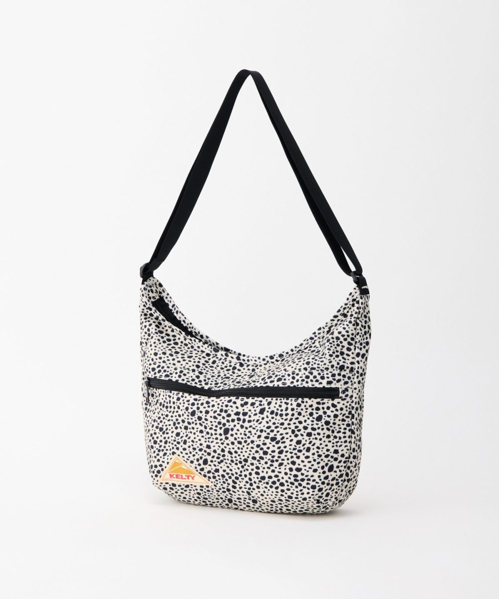 ケルティ「ES カーブ ショルダー S」￥6,600／H28×W34×D7㎝／7ℓ