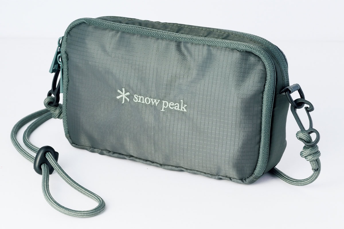 【リンネル6月号付録】「たっぷり収納力のお財布ショルダーバッグ」