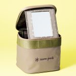 【リンネル6月号増刊付録】「ミラーが取り外せる大きなバニティポーチ」