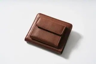 ワークマン「本革にしか見えない」980円財布、国産名門タンナー“凄すぎる”ミニ財布…ほか【財布・小物の人気記事ランキングベスト3】（2026年2月版）