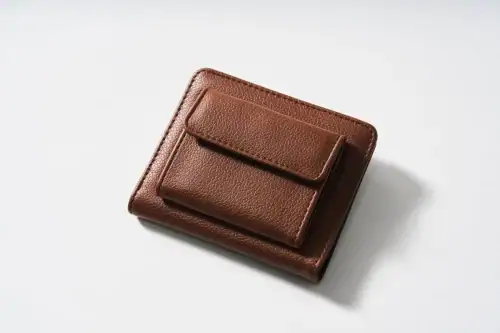 ワークマン「本革にしか見えない」980円財布、国産名門タンナー“凄すぎる”ミニ財布…ほか【財布・小物の人気記事ランキングベスト3】（2026年2月版）