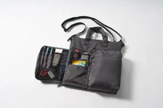 ワークマン「収納お化け」1900円トート、マチ拡張が凄い“意外と入る”手ぶら派必携バッグ…ほか【ミニバッグの人気記事ランキングベスト3】（2026年2月版）