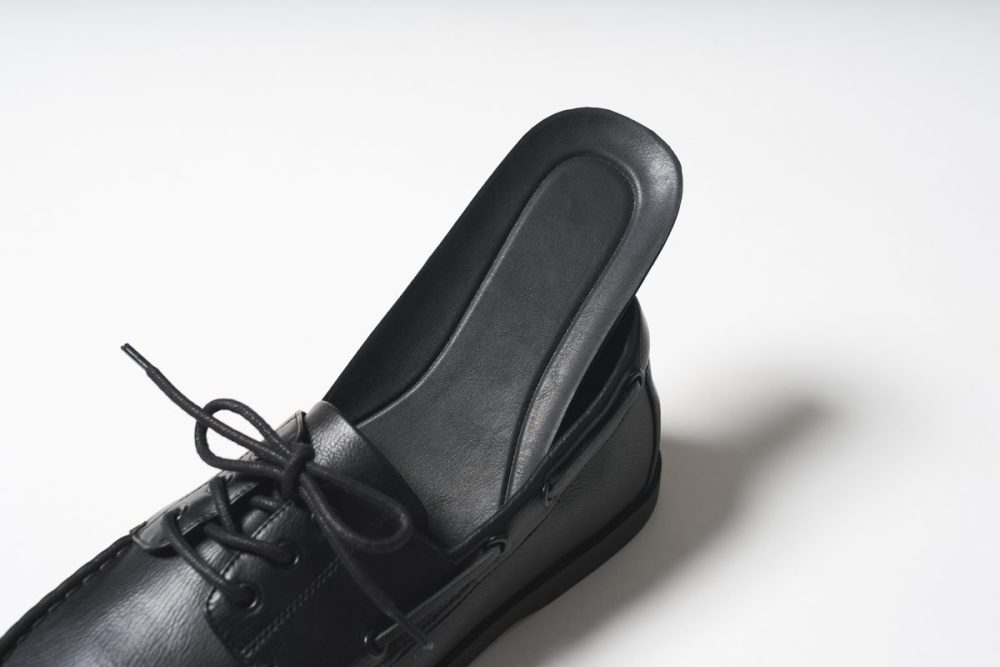 抗菌防臭対応のオリジナルインソールを採用