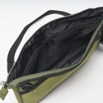 メッシュポケットが内蔵