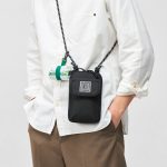 お財布ショルダーバッグとエコバッグはセットにして持ち歩ける