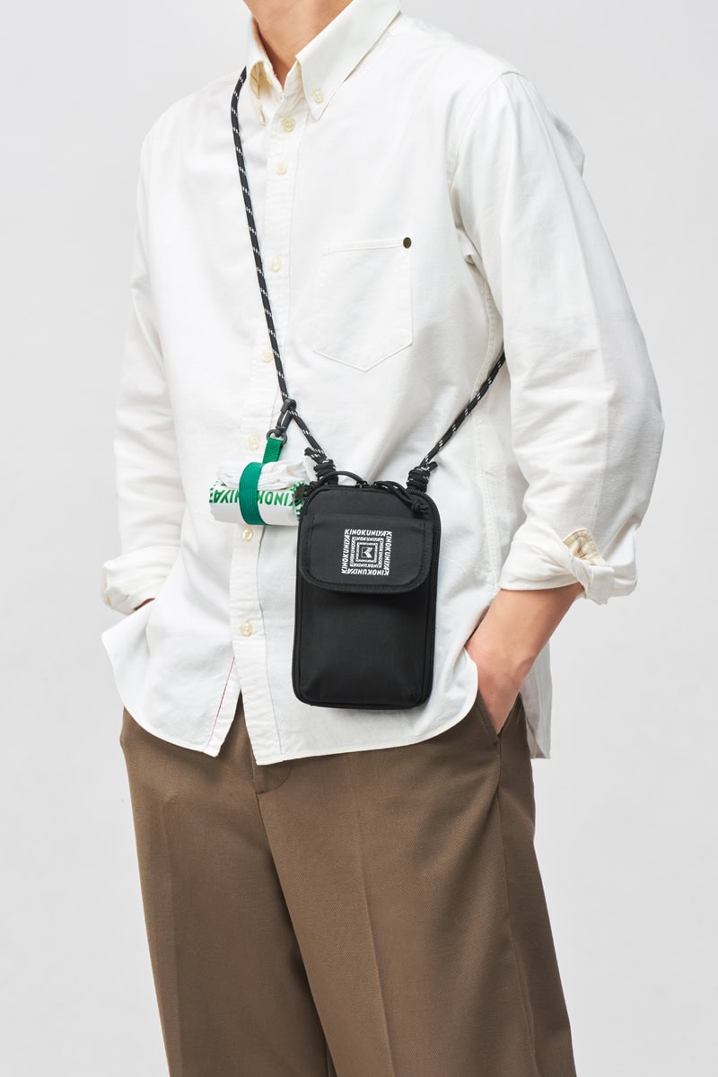 お財布ショルダーバッグとエコバッグはセットにして持ち歩ける