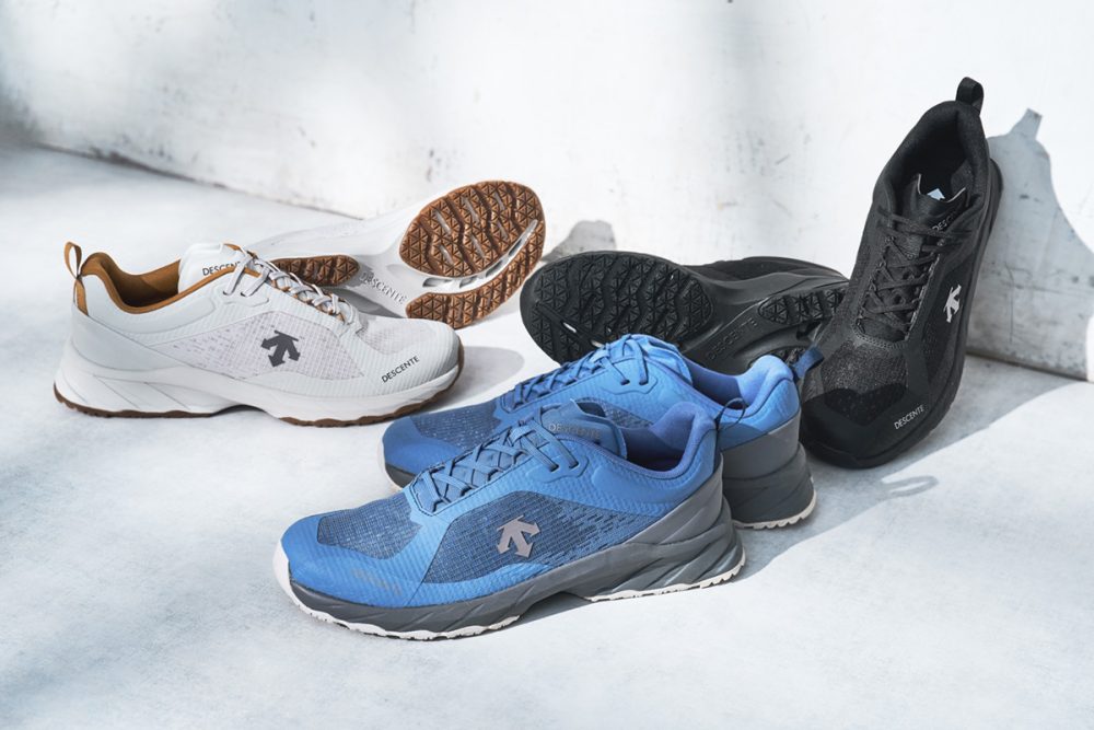 3つのカラーリングで、多彩な着こなしを実現