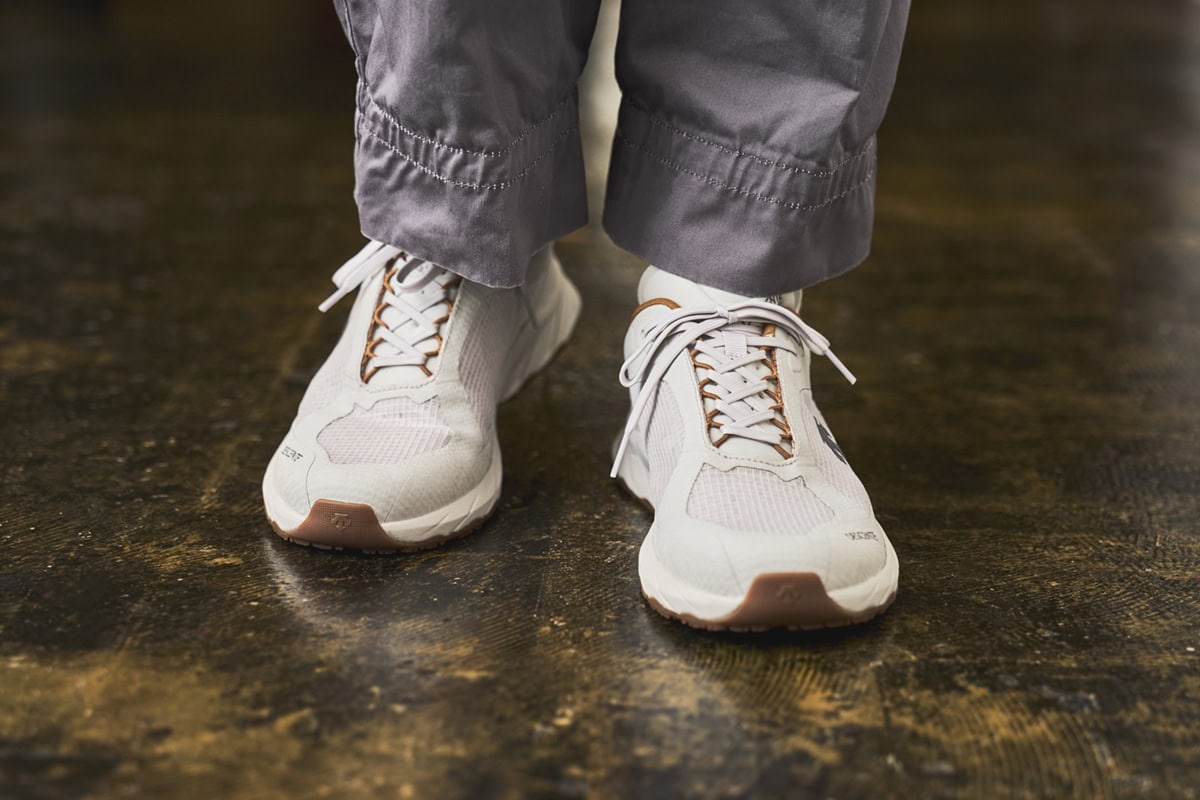 アジア人の足型の特徴を考慮したラストを採用