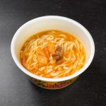 日清食品「日清のどん兵衛 3種のチーズの豚キムチ味うどん」