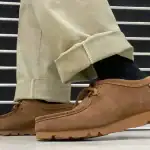 第3位　【クラークス】雨でも雪でも履ける万能レザー靴！ゴアテックス搭載で進化した傑作「ワラビー GTX」をエディターが試し履き