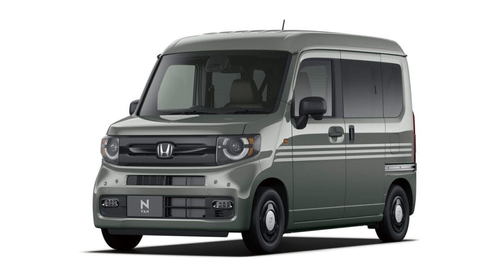 FUN特別仕様車「NATURE STYLE」に新たにターボ仕様を追加するとともに、「FUN」グレードで人気の「ボタニカルグリーン・パール」「オータムイエロー・パール」を設定