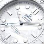 第3位　【オメガの五輪限定】雪原のような“白”が美しすぎる。「シーマスター ダイバー300M」記念モデルが傑作の予感