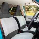 撮影車両のシートはブラック×グレーのコンビカラーを採用