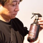 かくいう筆者もアウトドア好きなだけでなく、仕事柄、外での長時間撮影が多いので雨には敏感で、日頃から防水・撥水ガジェットの新商品があるとチェックは怠らないタイプです