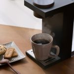 「AQLIA」には3Lのウォータータンクが備わっているのでタンクに水を注げばいいだけ