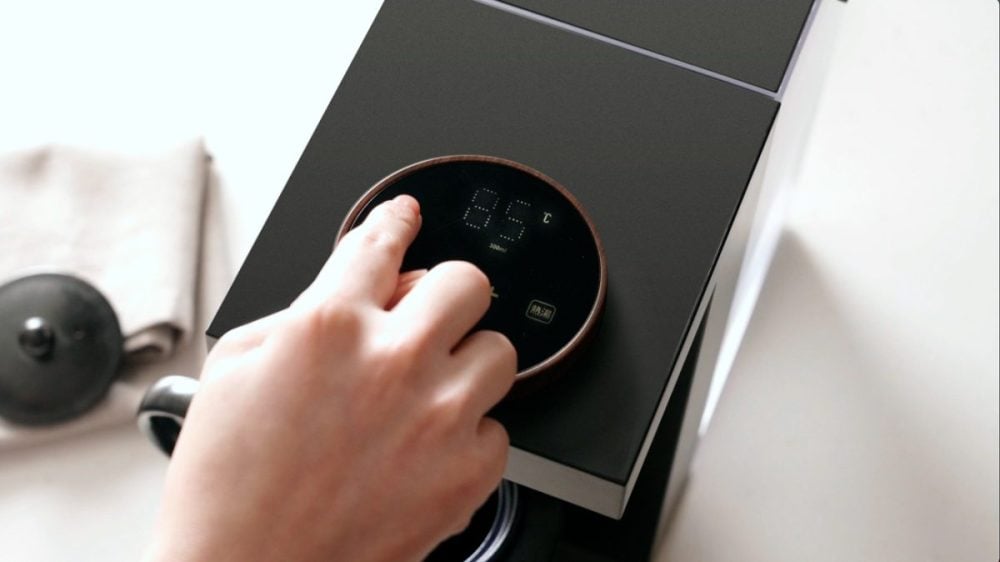 温度調節だけでなく、お湯の量も100mL、200mL、300mL、500mLと設定可能