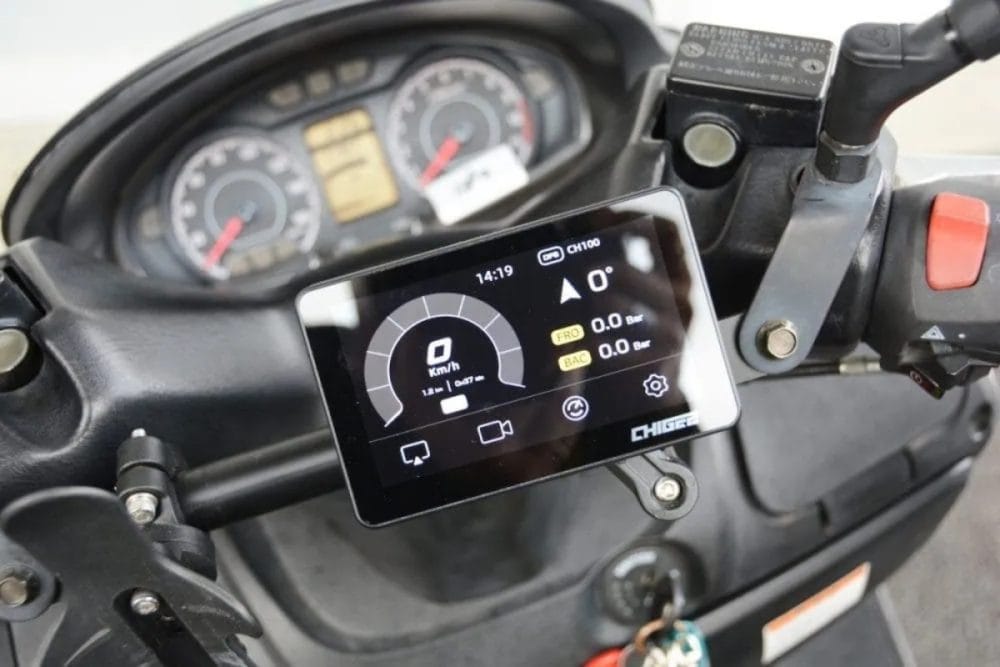 第1位　【iPhoneのカメラが壊れる前に】スマホホルダーはもう古い？ナビもドラレコもこれ1台。タナックス「スマートライドモニター」の実力レビュー