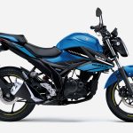 ジクサー150のグラススパークルブラック/トリトンブルーメタリックカラー