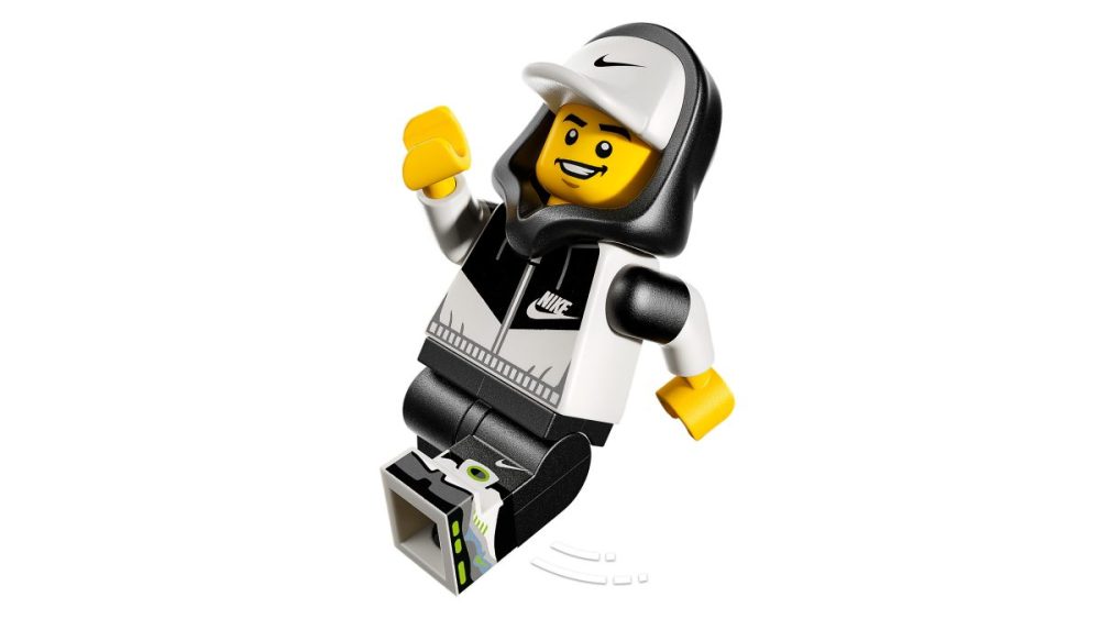 「Nik e Air Max 95」スニーカーを着用したレゴ®ミニフィギュア