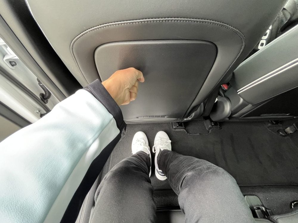 Point2 ダブルディスプレイが標準でシートベンチレーションも！