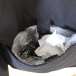 ゴミ袋をセットできるポケット