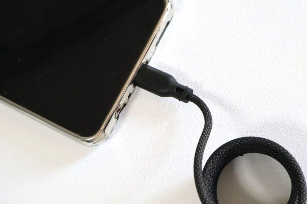 Type-Cに差し込んで使用