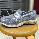 第2位　【走れるローファー!?】第3の選択肢、ニューバランスの快適すぎる異色作「1906L」をエディターが試し履き