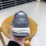 第2位　【走れるローファー!?】第3の選択肢、ニューバランスの快適すぎる異色作「1906L」をエディターが試し履き