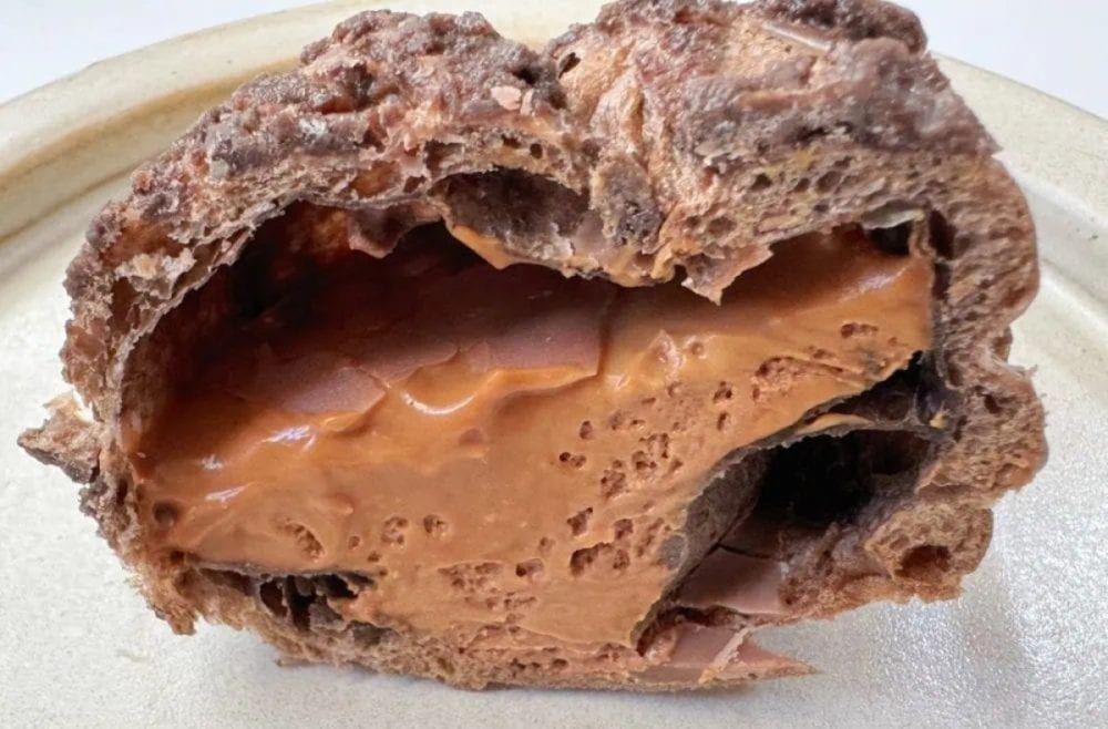 第1位 【あのピエール マルコリーニが300円以下!?】コンビニ初コラボ!「濃厚シュー」ほか、ファミマの“贅沢ショコラスイーツ”7種を全実食