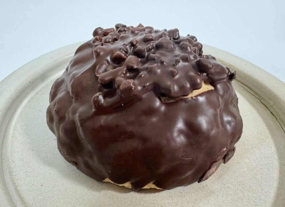 ブラックサンダー メロンパン