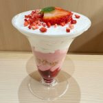 春 いちごパフェ