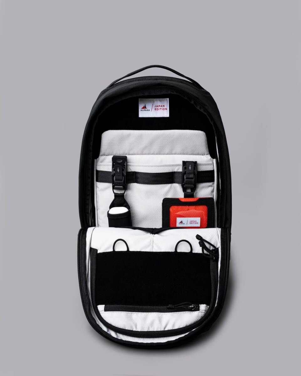 アルパカ「ビジネスバックパック JAPAN EDITION / ノーマンズ_ギア」¥29,700/約H46×W28×D18㎝/約970g/2色展開