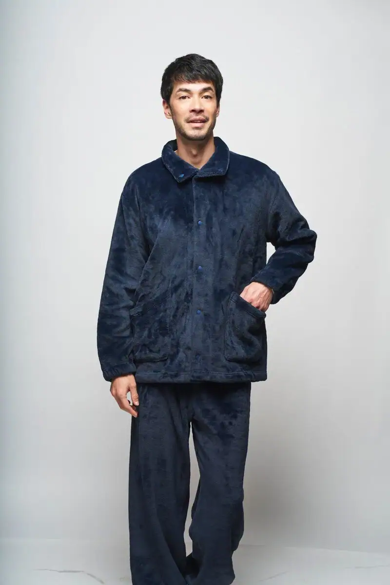 第2位　【ユニクロ・ワークマン・無印】1900円で疲労回復、着る毛布…3大コスパ最強ブランドで「今すぐ買うべき」リラックスウェアを徹底解説