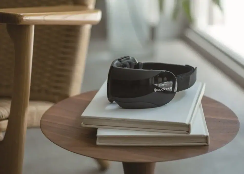 第3位 【冬の天敵、疲れ目・クマを撃退】「目が死んでる」と言わせない!“塗る、温める、震える”最新アイケアを美容ジャーナリストが厳選