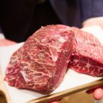 みすじの中でもさらにサシの入った中心部分で、牛1頭から約600g程度（約0.15％）ほどしか取れない厳選上みすじ