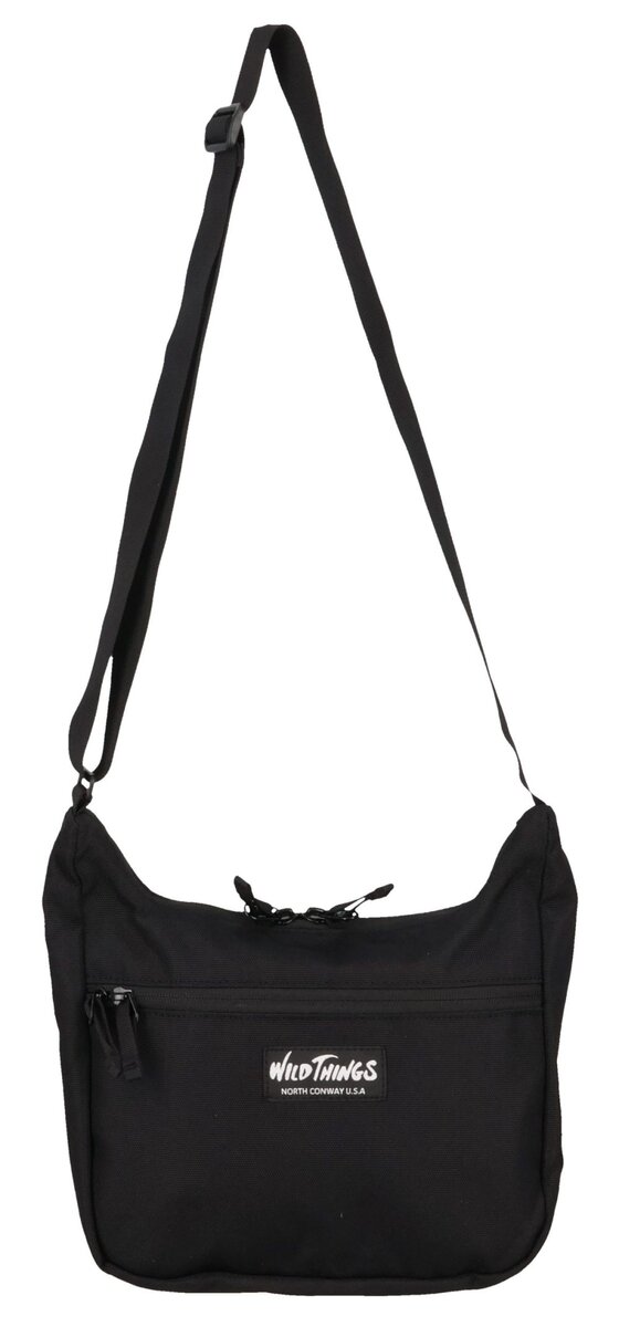 ワイルドシングス「ラウンド ショルダー バッグ」￥6,930／H24×W25×D8㎝／8ℓ