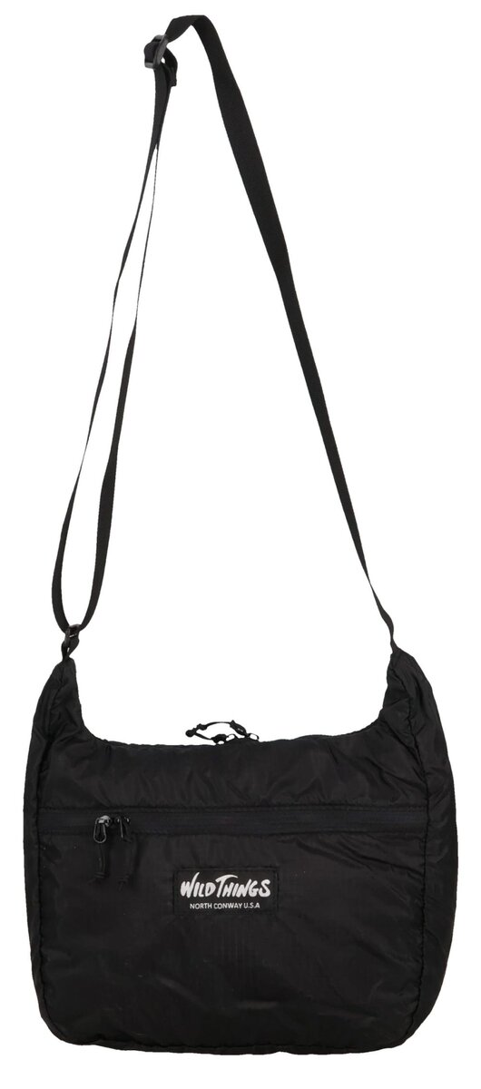 ワイルドシングス「ライト ショルダー バッグ」￥4,950／H24×W25×D8㎝／8L