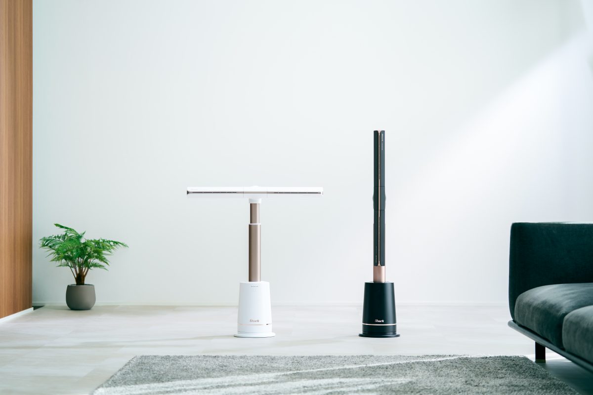 シャーク「Shark® TURBOBLADE ハイパワータワーファン」¥34,980/H113.9~130.0×W25.0×D29.9㎝(縦向き設置時)、H79.8~95.9×W80.2×D29.9㎝(横向き設置時)/約6.5㎏/2色展開